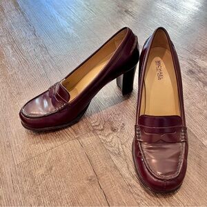 Michael Kors Women's Burgundy Loafer Chunky Heels size 10
